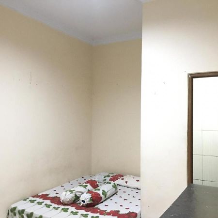 Vanila Kost Jatiwarna - Women Only Pondokmelati Εξωτερικό φωτογραφία