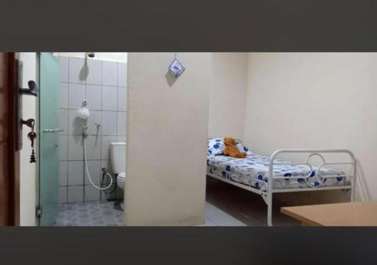 Vanila Kost Jatiwarna - Women Only Pondokmelati Εξωτερικό φωτογραφία
