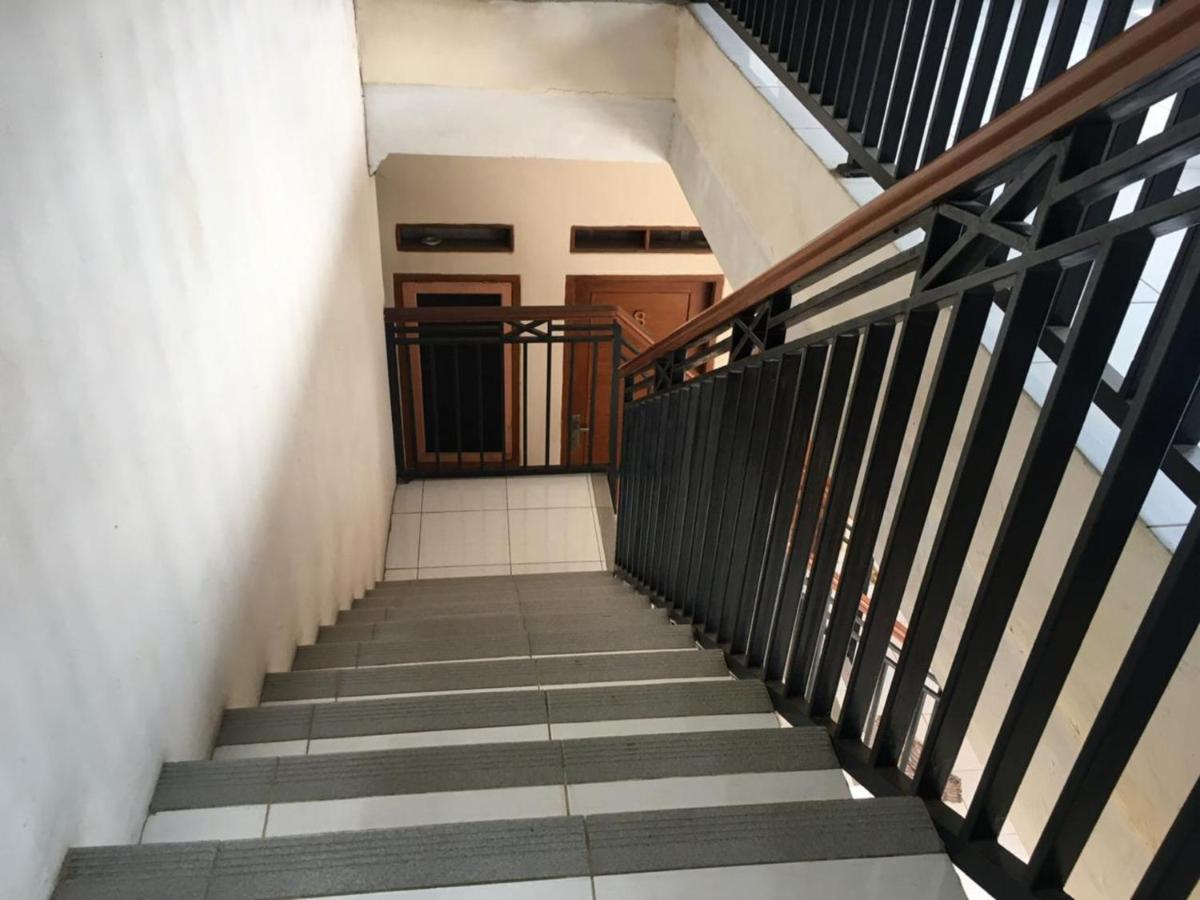 Vanila Kost Jatiwarna - Women Only Pondokmelati Εξωτερικό φωτογραφία